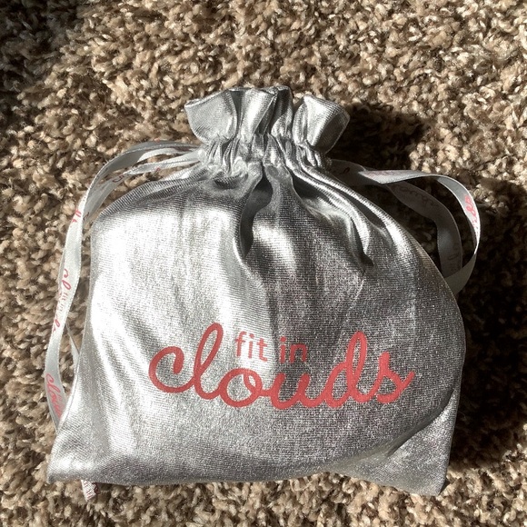 🛍3/$15 SALE.    Foldable, packable silver flats - Picture 4 of 5